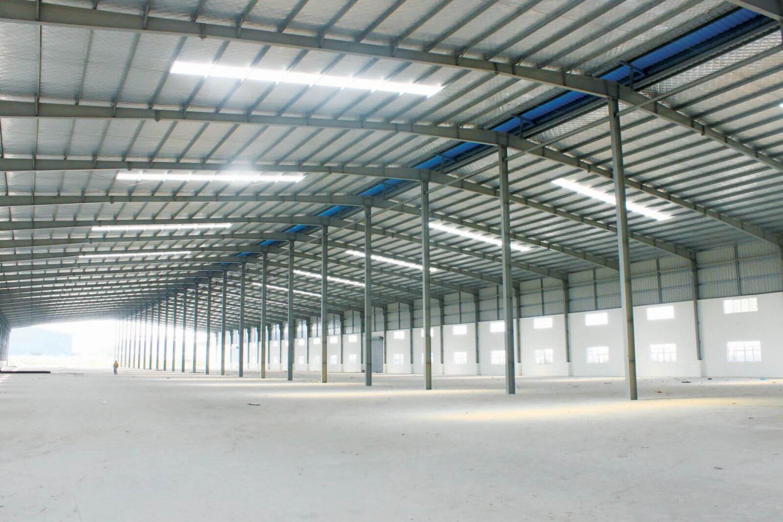 Ngoài ra, mức giá xây nhà xưởng 1000m2 còn phụ thuộc vào loại vật liệu được sử dụng